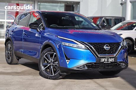 Blue 2024 Nissan Qashqai Wagon TI