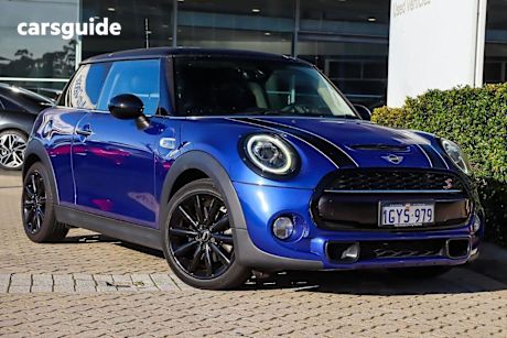 Blue 2020 Mini Cooper Hatchback S 3D Hatch
