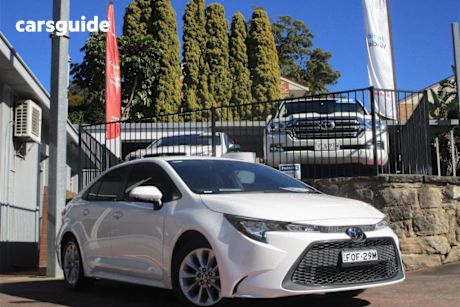 White 2021 Toyota Corolla Sedan Ascent Sport