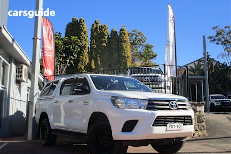 White 2017 Toyota Hilux Dual Cab Utility SR HI-Rider