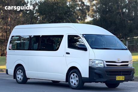 White 2011 Toyota Hiace Bus Commuter
