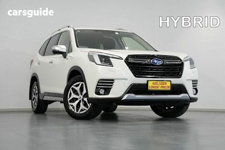 White 2022 Subaru Forester Wagon HYBRID L 4WD