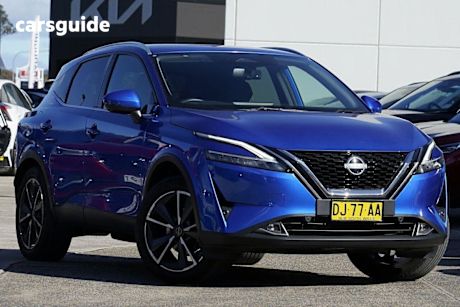 Blue 2023 Nissan Qashqai Wagon ST-L