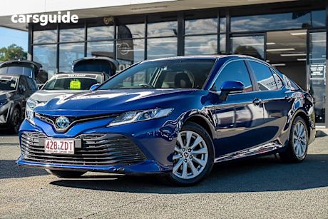 Blue 2019 Toyota Camry Sedan Ascent