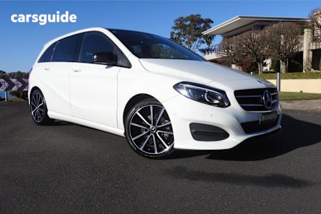 White 2018 Mercedes-Benz B180 Hatchback