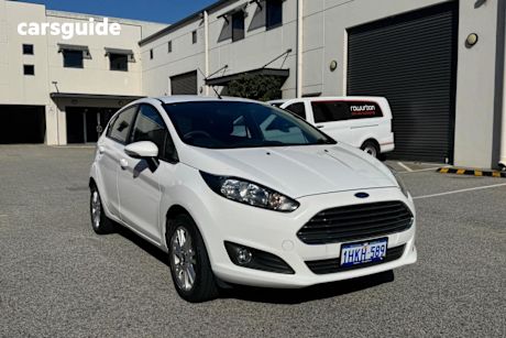 White 2014 Ford Fiesta Hatch TREND WZ