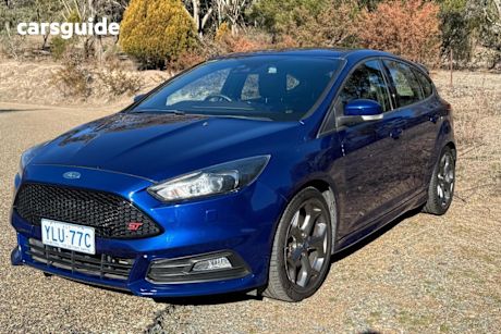 Blue 2015 Ford Focus Hatchback ST
