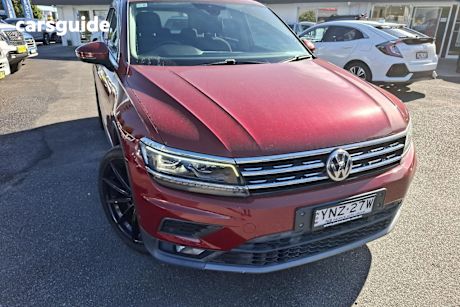 Red 2018 Volkswagen Tiguan Wagon 132 TSI Comfortline