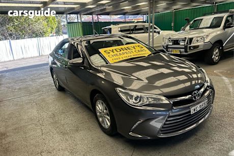 Grey 2017 Toyota Camry Sedan Altise
