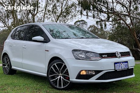 White 2015 Volkswagen Polo Hatchback GTI