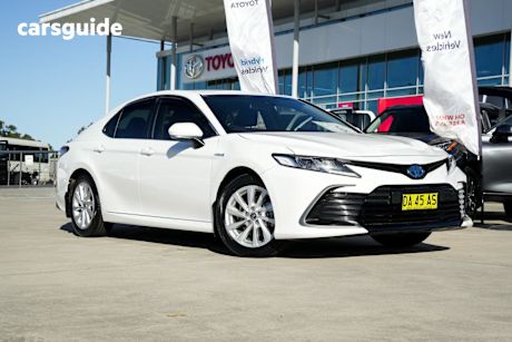 White 2021 Toyota Camry Sedan Ascent Hybrid