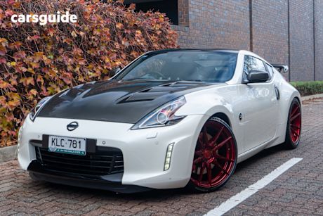 White 2015 Nissan 370Z Coupe