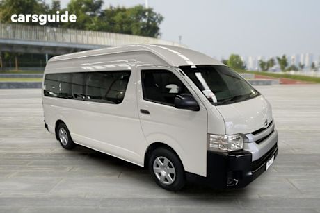 White 2018 Toyota Hiace Bus Commuter