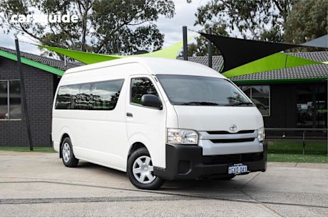 White 2015 Toyota Hiace Bus Commuter