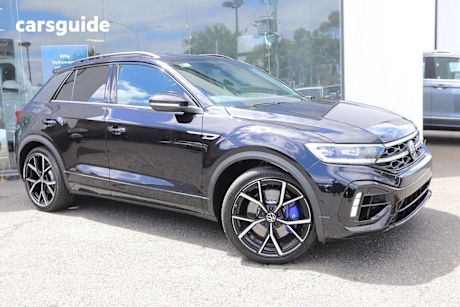 Black 2024 Volkswagen T-ROC Wagon R