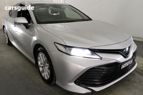 Silver 2020 Toyota Camry Sedan Ascent