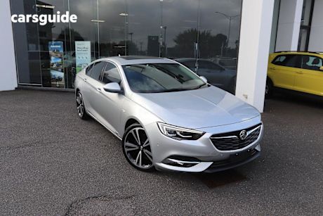 Silver 2019 Holden Calais Liftback V