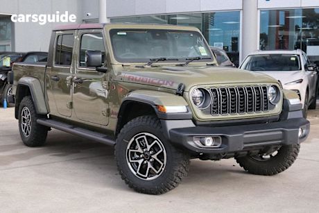 Green 2025 Jeep Gladiator Ute Tray RUBICON 4X4