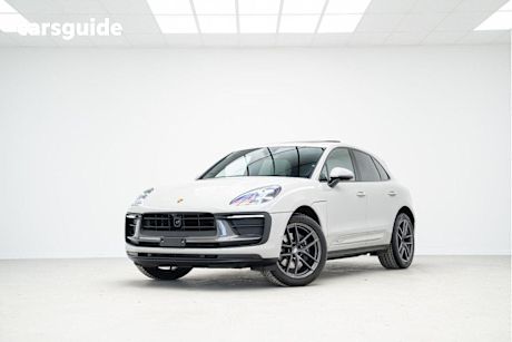 Grey 2024 Porsche Macan SUV T 4WD