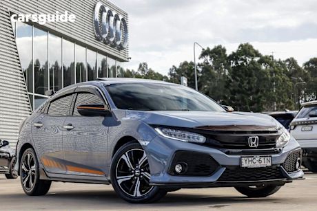 Grey 2017 Honda Civic Hatchback RS