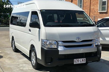 White 2018 Toyota Hiace Bus Commuter