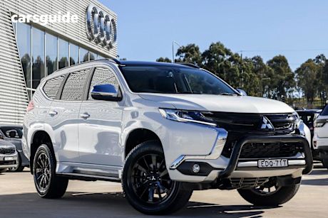 White 2019 Mitsubishi Pajero Sport Wagon Black Edition (4X4) 7 Seat