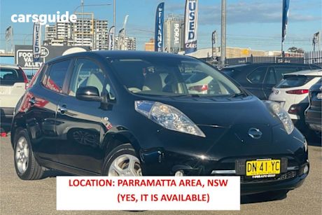 Black 2016 Nissan Leaf Hatch