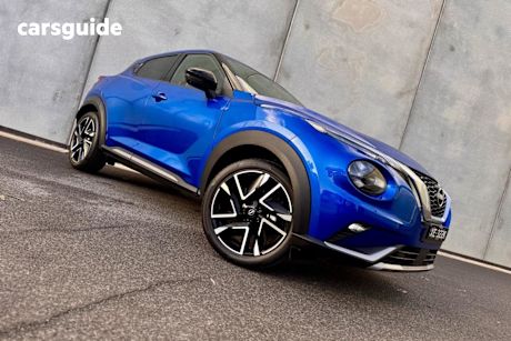Blue 2024 Nissan Juke Hatchback TI
