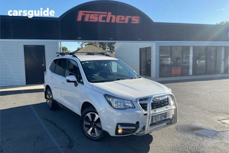 White 2017 Subaru Forester Wagon 2.5I-L