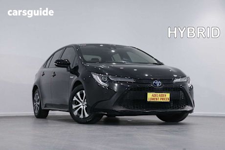 Black 2019 Toyota Corolla Sedan SX HYBRID F
