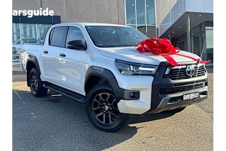 White 2022 Toyota Hilux Ute Tray ROGUE 4X4