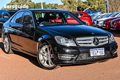 Black 2014 Mercedes-Benz C-CLASS Sedan C200 R