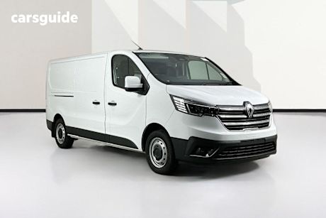 White 2025 Renault Trafic Van L2 LWB Premium