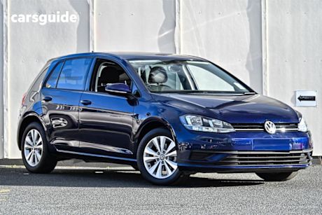 Blue 2018 Volkswagen Golf Hatchback 110 TSI Trendline