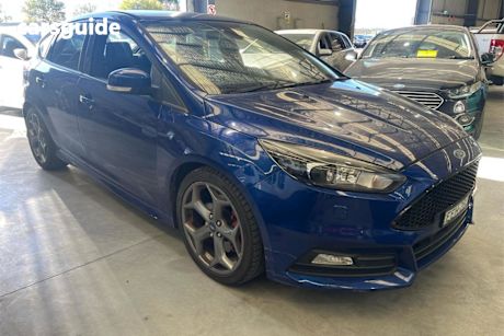 Blue 2015 Ford Focus Hatchback ST