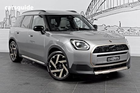 Silver 2024 Mini Countryman Wagon E Favoured (bev)