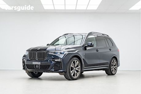 Black 2021 BMW X7 Wagon M50I