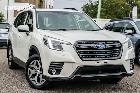White 2024 Subaru Forester Wagon 2.5I (awd)