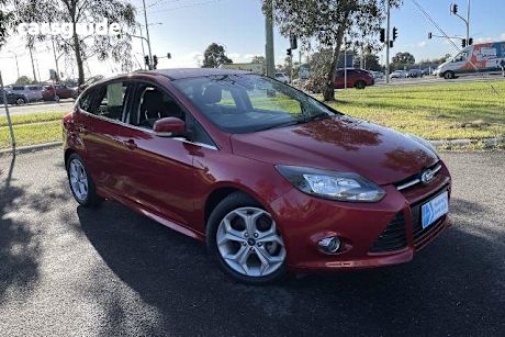 Red 2013 Ford Focus Hatchback Trend