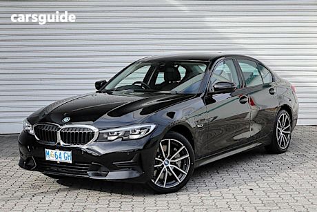 Black 2021 BMW 330E Sedan Luxury Line Phev