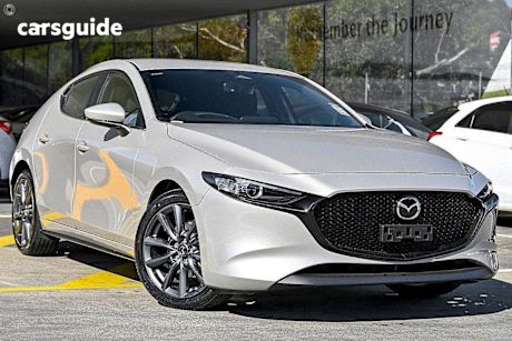 Silver 2024 Mazda 3 Hatchback G20 Evolve