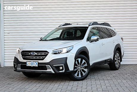 White 2022 Subaru Outback Wagon AWD Touring