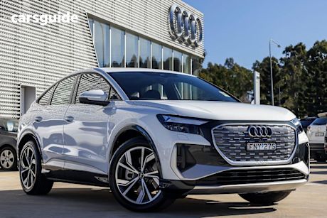 White 2024 Audi Q4 E-Tron Sportback 45 Sportback