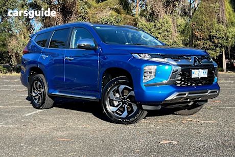Blue 2024 Mitsubishi Pajero Sport Wagon Exceed (4WD) 7 Seat
