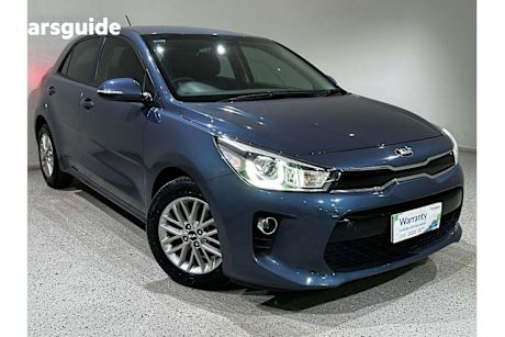 Blue 2017 Kia RIO Hatch SI F