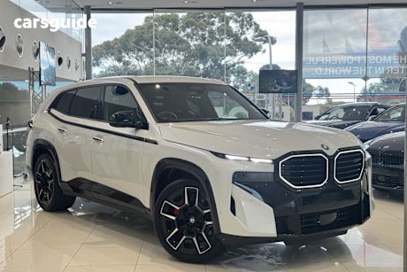 White 2023 BMW XM Wagon M Xdrive Phev