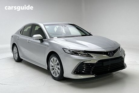 Silver 2022 Toyota Camry Sedan ASCENT F