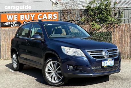 Blue 2011 Volkswagen Tiguan Wagon 125 TSI