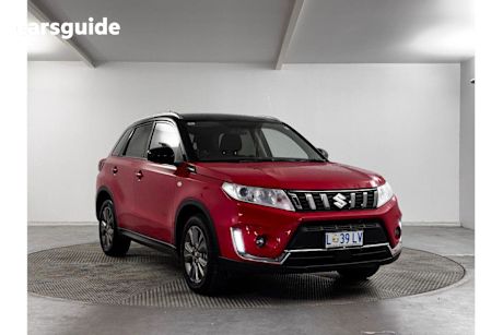 Red 2023 Suzuki Vitara Wagon Beat