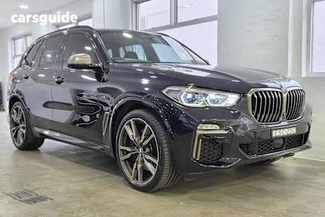Black 2020 BMW X5 Wagon M50I